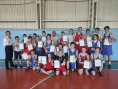 Сегодня состоялось Первенство Гаврилов- Ямского муниципального района по боксу среди юношей и девушек