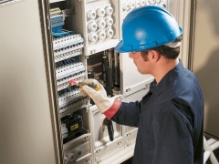 Ростехнадзор разъяснил правила прохождения стажировки, предэкзаменационной подготовки и проверки знаний по электробезопасности.