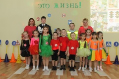 «Путешествие Маши и Медведя в страну дорожных знаков или будьте внимательны, родители, на дороге ДЕТИ!»