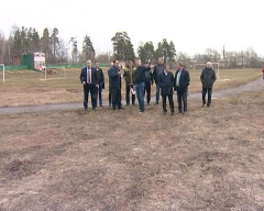Выездное рабочее совещание по благоустройству и ремонту стадиона "Труд"