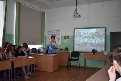 На крыльях творчества. Встреча учащихся с выпускниками средней школы № 2, занимающихся литературным творчеством.